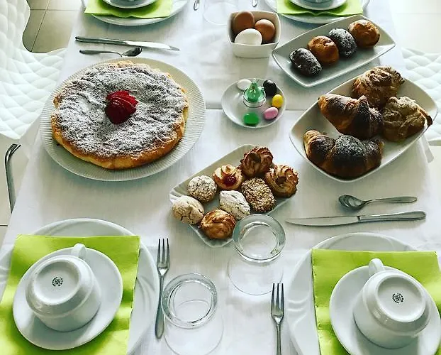 Oda ve Kahvaltı Arfe' 3*